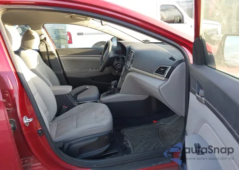 2017 Hyundai Elantra Se z USA, uszkodzony, nr VIN 5NPD84LF6HH017630